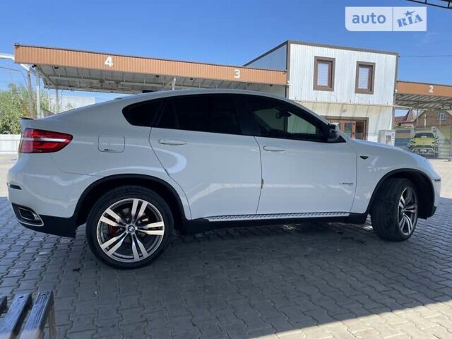 Белый БМВ Х6, объемом двигателя 2.98 л и пробегом 122 тыс. км за 23500 $, фото 4 на Automoto.ua
