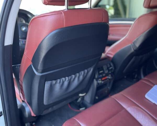 Белый БМВ Х6, объемом двигателя 2.98 л и пробегом 122 тыс. км за 23500 $, фото 17 на Automoto.ua