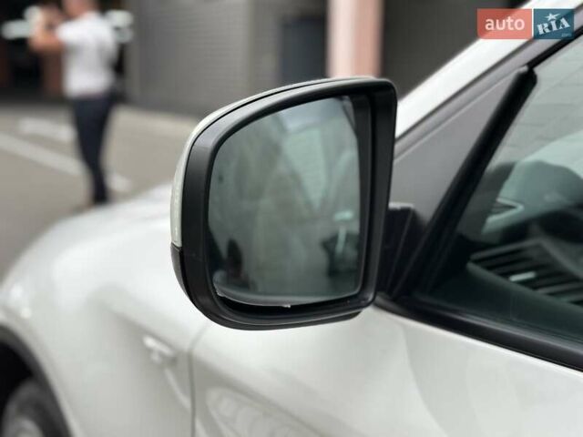 Білий БМВ Х6, об'ємом двигуна 3 л та пробігом 81 тис. км за 21500 $, фото 5 на Automoto.ua