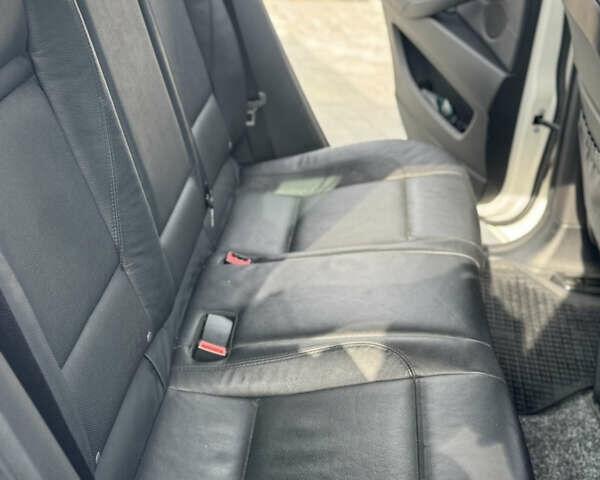 Белый БМВ Х6, объемом двигателя 2.99 л и пробегом 188 тыс. км за 26000 $, фото 36 на Automoto.ua