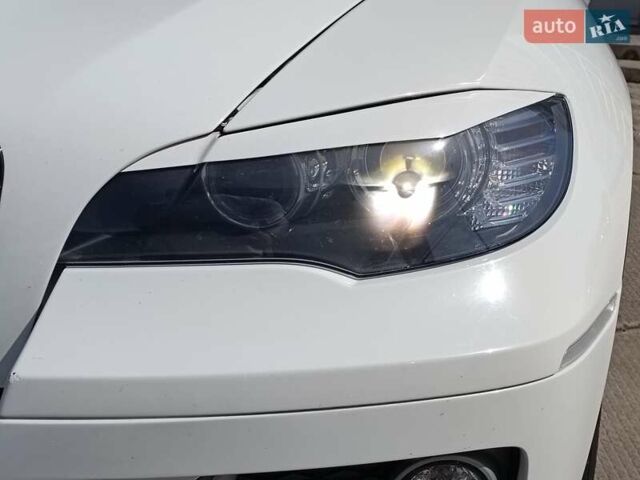 Белый БМВ Х6, объемом двигателя 3 л и пробегом 170 тыс. км за 19490 $, фото 4 на Automoto.ua