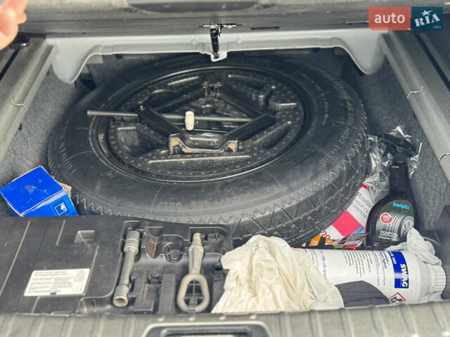 Белый БМВ Х6, объемом двигателя 2.99 л и пробегом 188 тыс. км за 26000 $, фото 30 на Automoto.ua