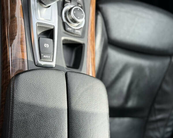 Белый БМВ Х6, объемом двигателя 2.99 л и пробегом 188 тыс. км за 26000 $, фото 48 на Automoto.ua