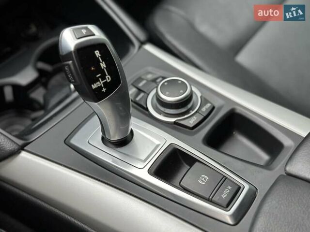 Білий БМВ Х6, об'ємом двигуна 3 л та пробігом 81 тис. км за 21500 $, фото 27 на Automoto.ua