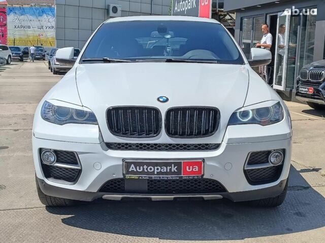 Белый БМВ Х6, объемом двигателя 3 л и пробегом 170 тыс. км за 20790 $, фото 2 на Automoto.ua