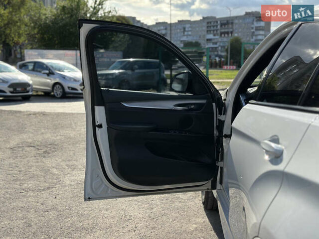 Белый БМВ Х6, объемом двигателя 2.98 л и пробегом 138 тыс. км за 27500 $, фото 29 на Automoto.ua