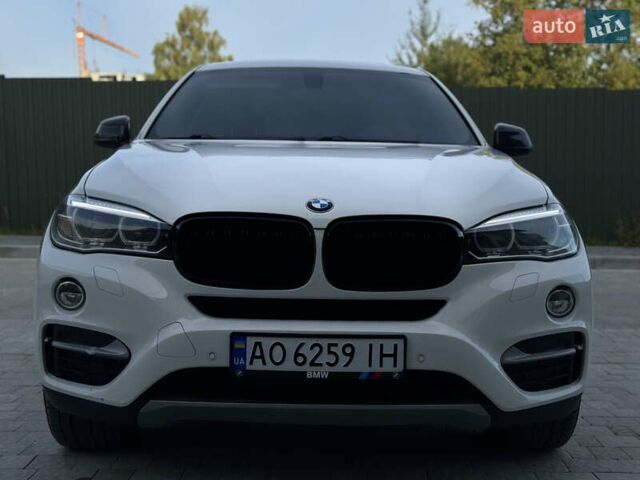 Білий БМВ Х6, об'ємом двигуна 2.98 л та пробігом 136 тис. км за 30000 $, фото 7 на Automoto.ua