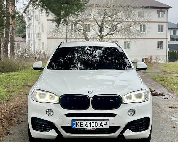 Белый БМВ Х6, объемом двигателя 3 л и пробегом 224 тыс. км за 27999 $, фото 1 на Automoto.ua