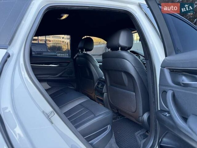 Білий БМВ Х6, об'ємом двигуна 2.99 л та пробігом 224 тис. км за 34900 $, фото 16 на Automoto.ua