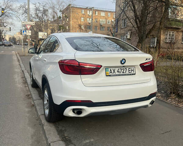 Белый БМВ Х6, объемом двигателя 2.99 л и пробегом 136 тыс. км за 33000 $, фото 3 на Automoto.ua