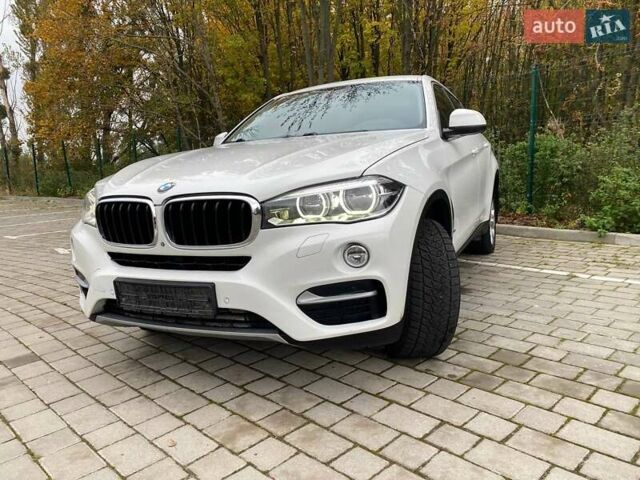 Белый БМВ Х6, объемом двигателя 2.99 л и пробегом 137 тыс. км за 32500 $, фото 4 на Automoto.ua