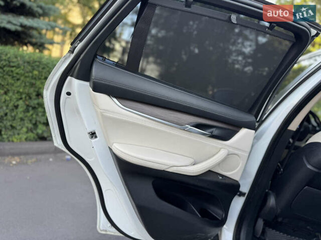 Білий БМВ Х6, об'ємом двигуна 3 л та пробігом 227 тис. км за 29500 $, фото 19 на Automoto.ua