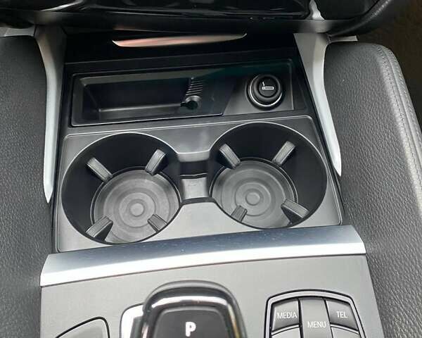 Білий БМВ Х6, об'ємом двигуна 2.99 л та пробігом 137 тис. км за 32500 $, фото 62 на Automoto.ua