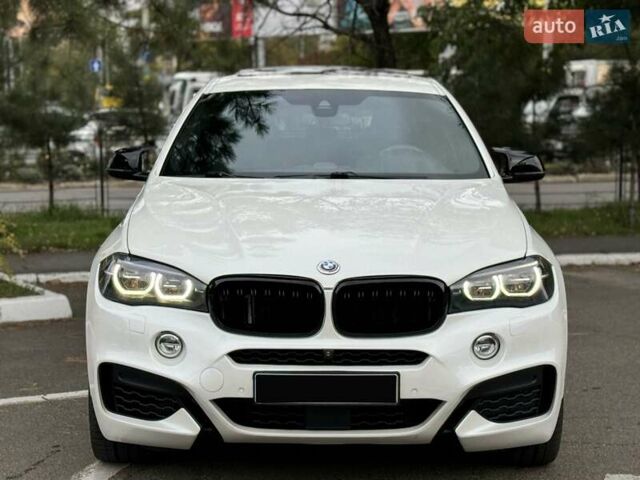 Белый БМВ Х6, объемом двигателя 4.39 л и пробегом 160 тыс. км за 32500 $, фото 3 на Automoto.ua