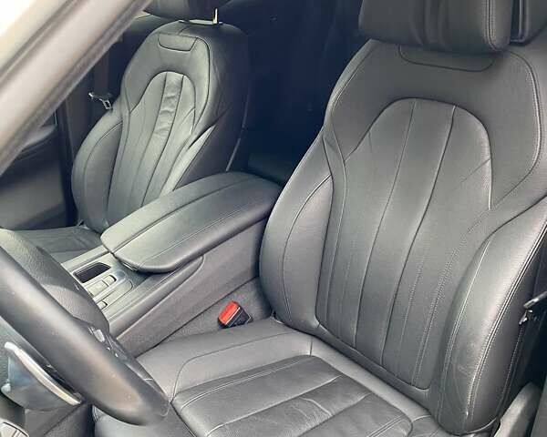 Білий БМВ Х6, об'ємом двигуна 2.99 л та пробігом 137 тис. км за 32500 $, фото 48 на Automoto.ua