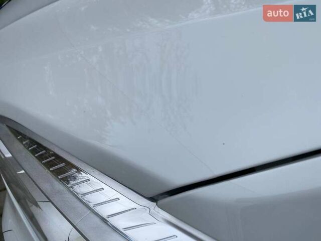 Белый БМВ Х6, объемом двигателя 2.99 л и пробегом 137 тыс. км за 32500 $, фото 39 на Automoto.ua