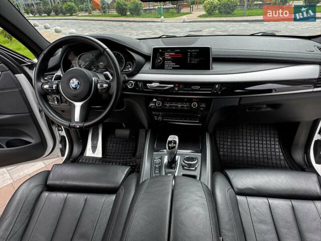 Белый БМВ Х6, объемом двигателя 3 л и пробегом 156 тыс. км за 27900 $, фото 29 на Automoto.ua