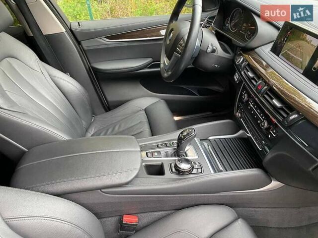 Білий БМВ Х6, об'ємом двигуна 2.99 л та пробігом 137 тис. км за 32500 $, фото 65 на Automoto.ua