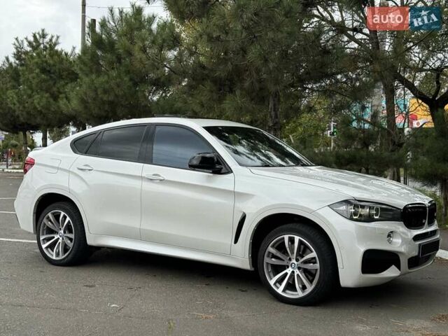 Белый БМВ Х6, объемом двигателя 4.39 л и пробегом 160 тыс. км за 32500 $, фото 12 на Automoto.ua