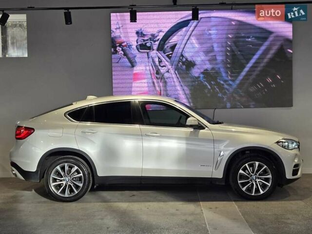 Білий БМВ Х6, об'ємом двигуна 2.99 л та пробігом 190 тис. км за 28999 $, фото 5 на Automoto.ua