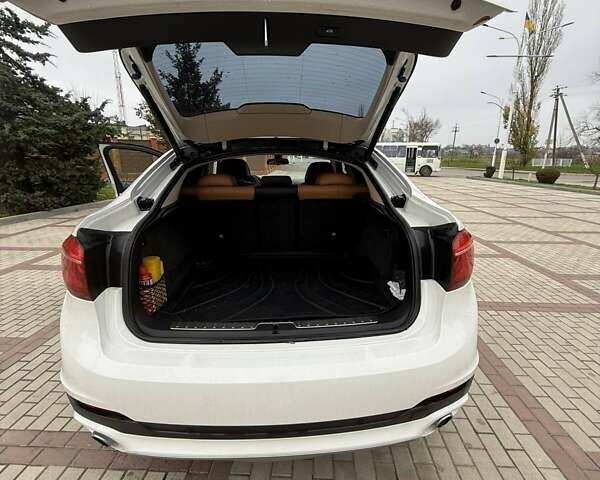 Білий БМВ Х6, об'ємом двигуна 2.99 л та пробігом 195 тис. км за 34000 $, фото 15 на Automoto.ua