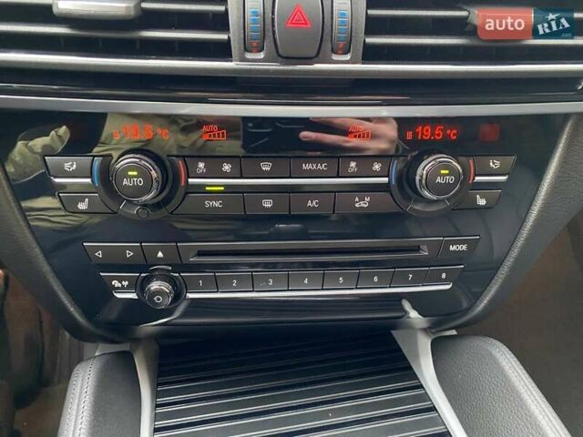 Білий БМВ Х6, об'ємом двигуна 2.99 л та пробігом 137 тис. км за 32500 $, фото 63 на Automoto.ua