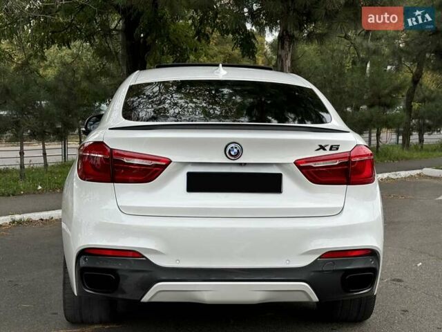 Белый БМВ Х6, объемом двигателя 4.39 л и пробегом 160 тыс. км за 32500 $, фото 9 на Automoto.ua
