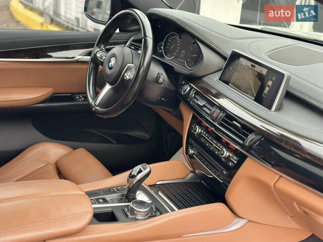 Белый БМВ Х6, объемом двигателя 3 л и пробегом 99 тыс. км за 34300 $, фото 18 на Automoto.ua