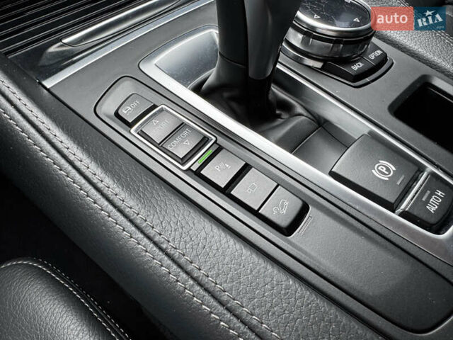 Білий БМВ Х6, об'ємом двигуна 3 л та пробігом 156 тис. км за 27777 $, фото 35 на Automoto.ua