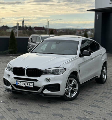 Белый БМВ Х6, объемом двигателя 2.99 л и пробегом 220 тыс. км за 36500 $, фото 15 на Automoto.ua