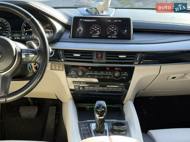 Белый БМВ Х6, объемом двигателя 4.39 л и пробегом 152 тыс. км за 38000 $, фото 15 на Automoto.ua