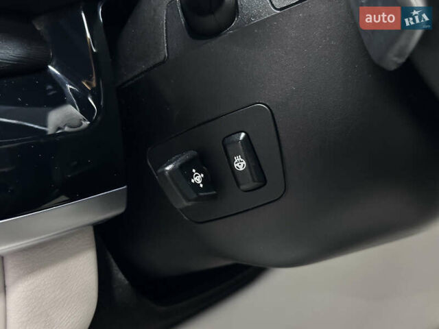 Белый БМВ Х6, объемом двигателя 2.99 л и пробегом 158 тыс. км за 40900 $, фото 18 на Automoto.ua