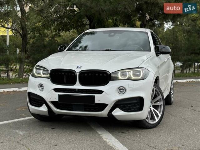 Белый БМВ Х6, объемом двигателя 4.39 л и пробегом 160 тыс. км за 32500 $, фото 1 на Automoto.ua