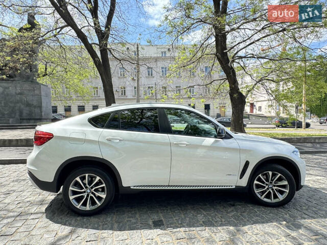Белый БМВ Х6, объемом двигателя 2.99 л и пробегом 129 тыс. км за 33300 $, фото 10 на Automoto.ua