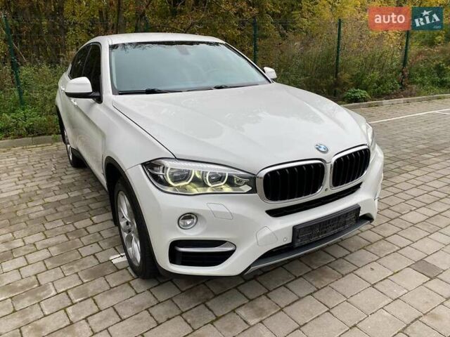 Білий БМВ Х6, об'ємом двигуна 2.99 л та пробігом 137 тис. км за 32500 $, фото 19 на Automoto.ua