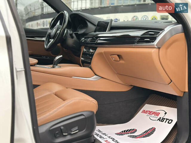Белый БМВ Х6, объемом двигателя 3 л и пробегом 99 тыс. км за 34300 $, фото 24 на Automoto.ua