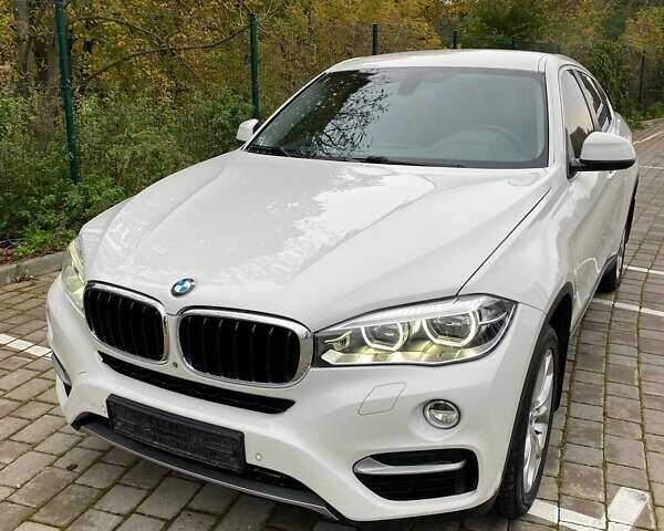 Білий БМВ Х6, об'ємом двигуна 2.99 л та пробігом 137 тис. км за 32500 $, фото 38 на Automoto.ua