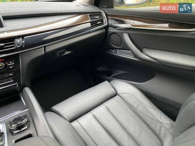 Білий БМВ Х6, об'ємом двигуна 2.99 л та пробігом 137 тис. км за 32500 $, фото 51 на Automoto.ua