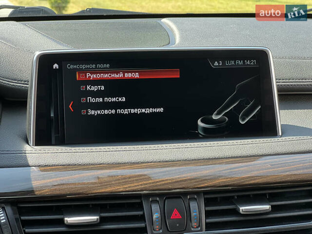 Белый БМВ Х6, объемом двигателя 3 л и пробегом 115 тыс. км за 29500 $, фото 60 на Automoto.ua