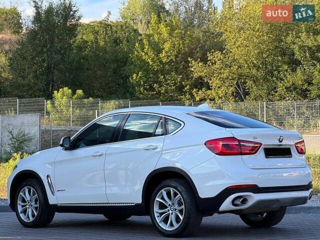 Белый БМВ Х6, объемом двигателя 2.99 л и пробегом 200 тыс. км за 29900 $, фото 5 на Automoto.ua