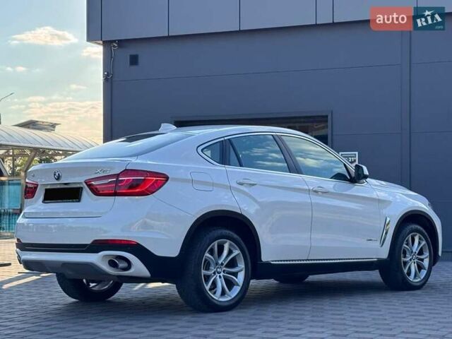 Белый БМВ Х6, объемом двигателя 2.99 л и пробегом 200 тыс. км за 29900 $, фото 9 на Automoto.ua