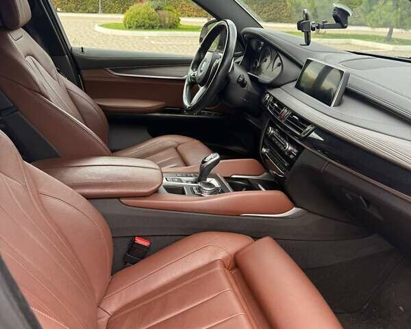 Белый БМВ Х6, объемом двигателя 3 л и пробегом 111 тыс. км за 44400 $, фото 8 на Automoto.ua