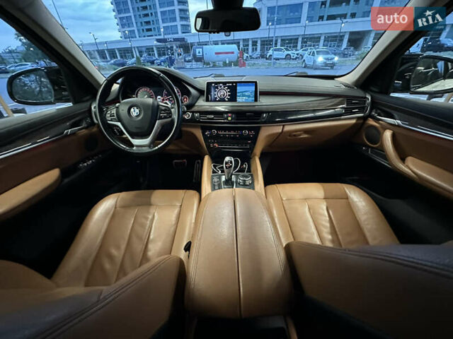 Белый БМВ Х6, объемом двигателя 3 л и пробегом 157 тыс. км за 25999 $, фото 16 на Automoto.ua