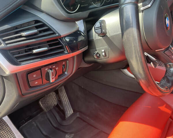 Білий БМВ Х6, об'ємом двигуна 2.99 л та пробігом 97 тис. км за 41500 $, фото 16 на Automoto.ua