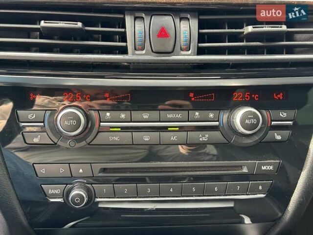 Белый БМВ Х6, объемом двигателя 2.98 л и пробегом 143 тыс. км за 22990 $, фото 21 на Automoto.ua