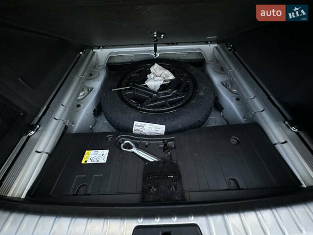 Белый БМВ Х6, объемом двигателя 3 л и пробегом 157 тыс. км за 25999 $, фото 30 на Automoto.ua