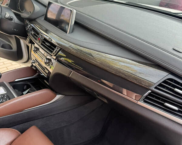 Белый БМВ Х6, объемом двигателя 2.99 л и пробегом 200 тыс. км за 29300 $, фото 64 на Automoto.ua