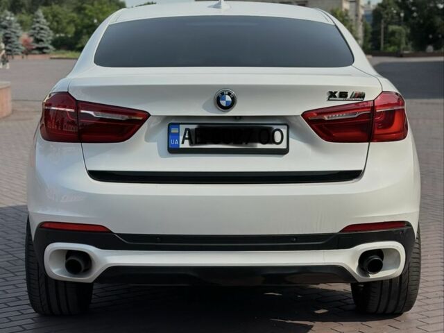 Белый БМВ Х6, объемом двигателя 3 л и пробегом 158 тыс. км за 25000 $, фото 5 на Automoto.ua