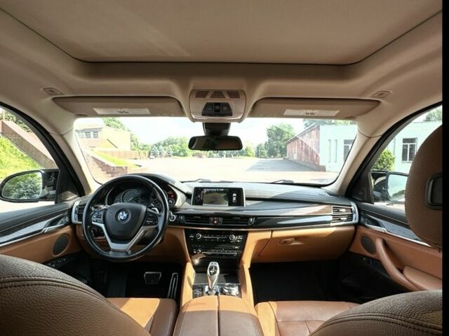 Белый БМВ Х6, объемом двигателя 3 л и пробегом 158 тыс. км за 25000 $, фото 13 на Automoto.ua