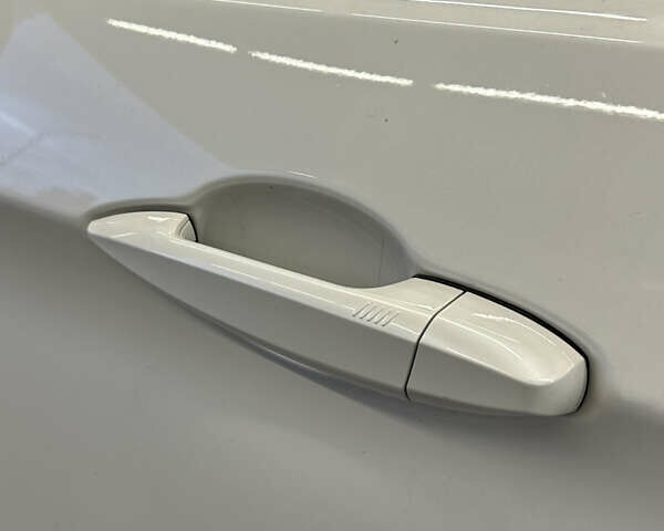 Белый БМВ Х6, объемом двигателя 3 л и пробегом 157 тыс. км за 25999 $, фото 28 на Automoto.ua